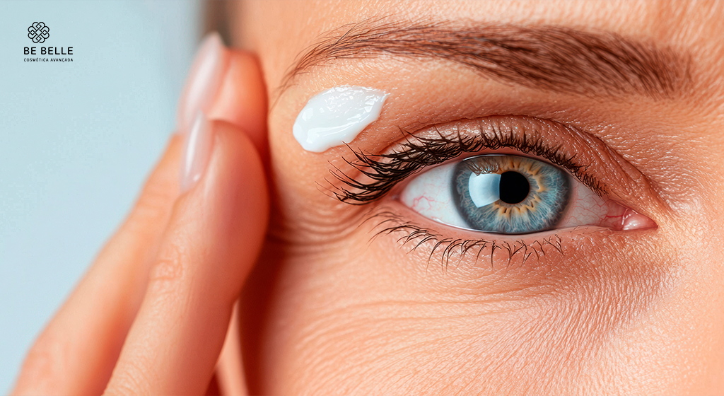 PTOSE PALPEBRAL: ENTENDA O QUE É E AS OPÇÕES DE TRATAMENTO COM DERMOCOSMÉTICOS